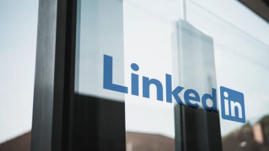 LinkedIn denies data leak